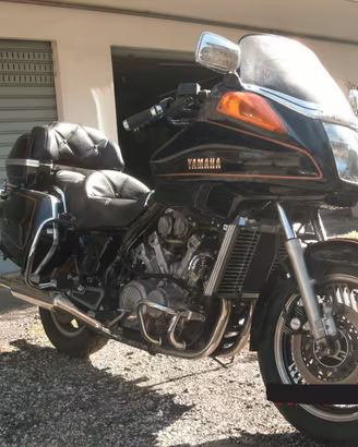 Moto Yamaha XVZ 1200 del 1986 Iscritta FMI
