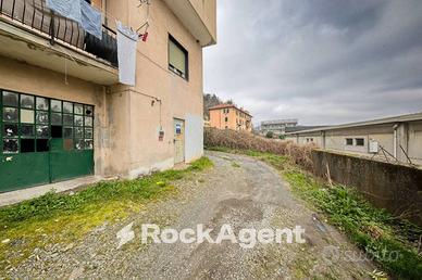 SAVIGNONE - MAGAZZINO