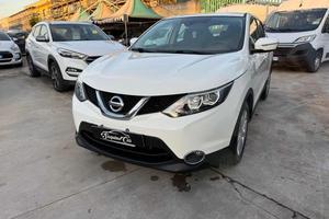 NISSAN Qashqai 1.6 dCi 2WD Tekna