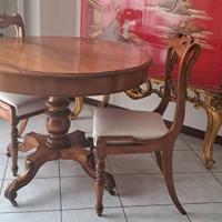 Tavolo  e sedie antiquariato