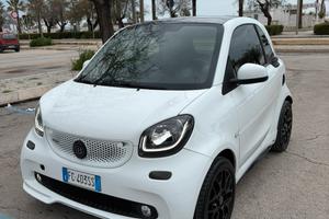 Smart allestimento BRABUS
