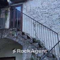 APPARTAMENTO CON ENTRATA INDIPERNDENTE