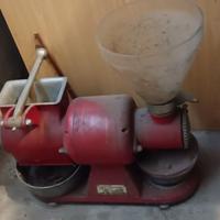 VINTAGE MACCHINA MACINA CAFFÈ E GRATTUGIARE FORMAG