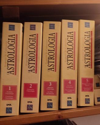 Scoprire Conoscere l' Astrologia De Agostini 1998