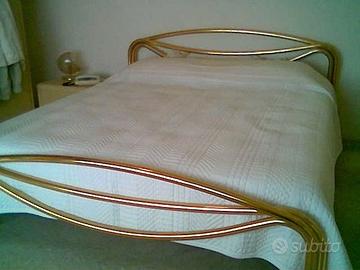 Letto matrimoniale