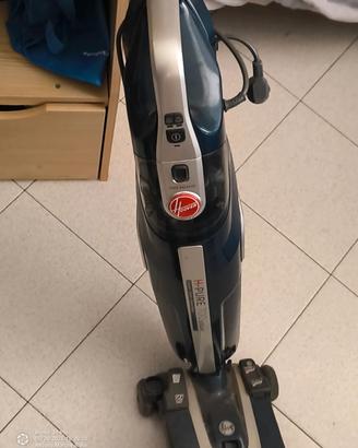Hoover aspira lava