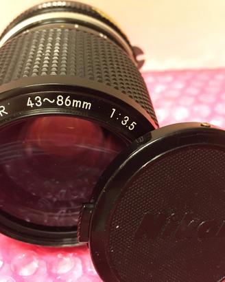 nikon nikkor Zoom a focale fissa