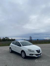 Lancia Delta 1.6 MJT DPF Gold