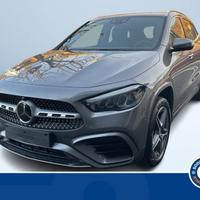 Mercedes-Benz GLA 250 E PLUG-IN HYBRID AUTOMA...