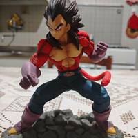 Figure Vegeta ssj4 