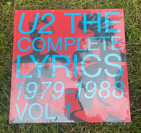 Maxi Book U2