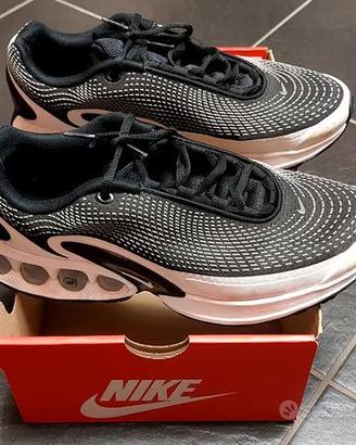 Nike Air Max DN taglia 40.5