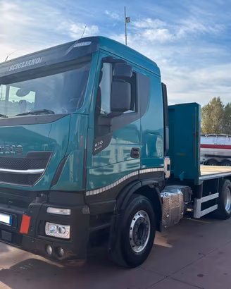 IVECO STRALIS X-WAY 570 PIANALE