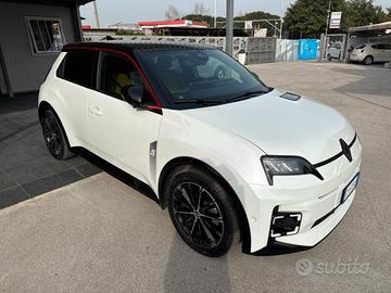 Renault 5 E-Tech Electric Evolution