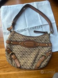 Borsa coccinelle con tracolla regolabile