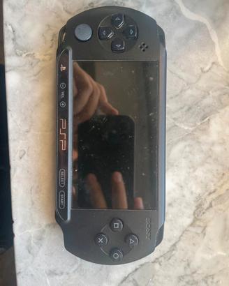 Sony PSP Street con scatola originale e caricatore
