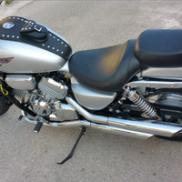 Honda vf 750 magna c