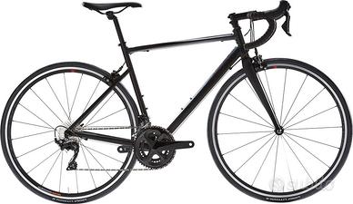 Van Rysel EDR AF Bicicletta da strada Shimano 105 