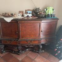 Credenza antica in legno massello