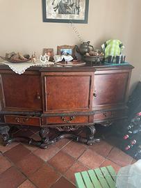 Credenza antica in legno massello