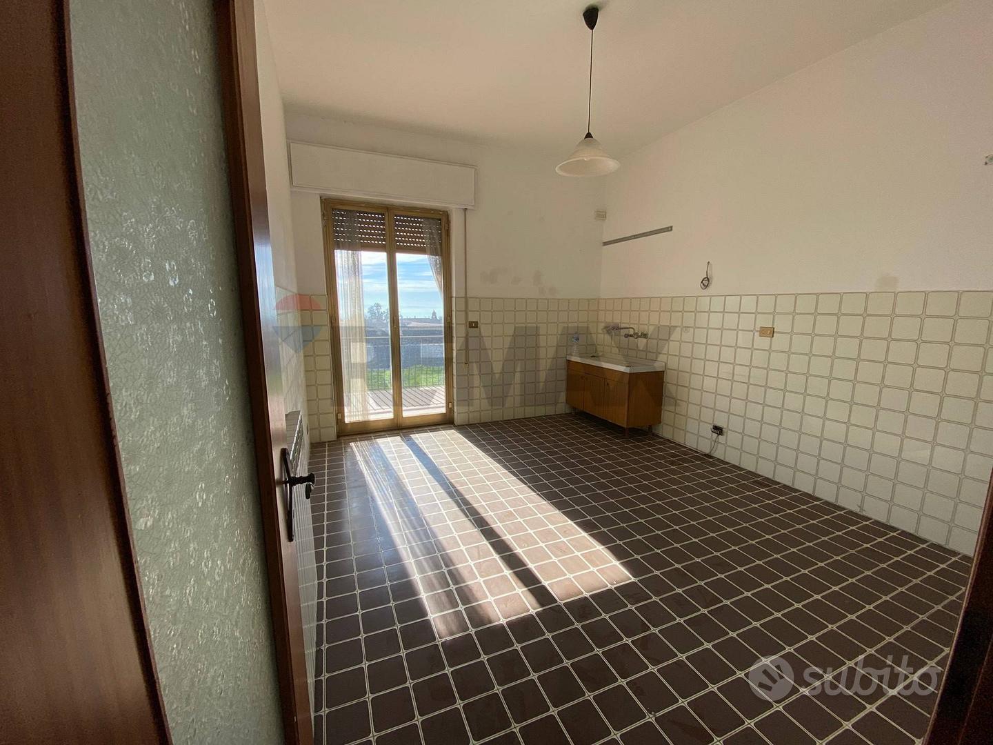 Appartamento – Belpasso, Villaggio del Pino - Vista 3