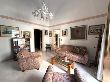 Appartamento al piano terra con volte a stella