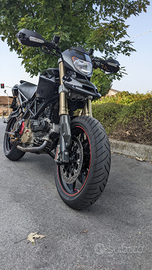 Hypermotard 1100s