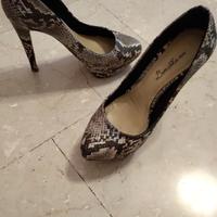 scarpe con zeppa e tacco a spillo animalier