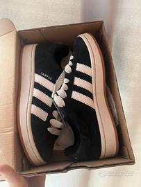 Adidas campus