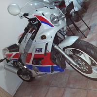 Yamaha FRZ 600 1989