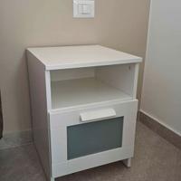 Comodino bianco IKEA