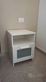 Comodino bianco IKEA