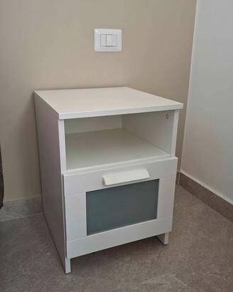 Comodino bianco IKEA