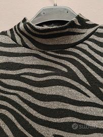 🦓 Maglioncino zebrato grigio e nero lungo Tg. XS 
