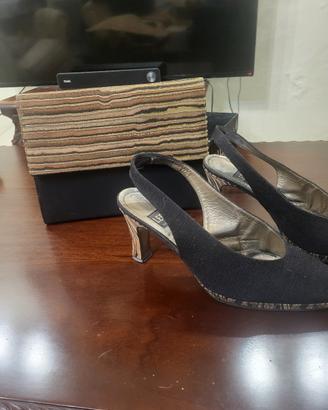 Borsa e scarpe abbinate eleganti