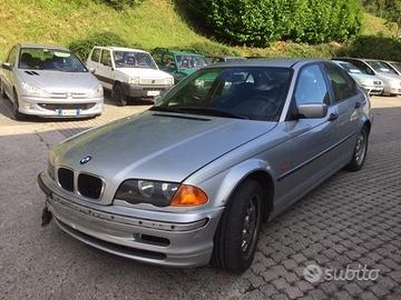 Ricambi BMW 320d berlina 98 2000cc TD grigia