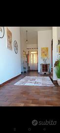 Casa indipendente con cortile privato