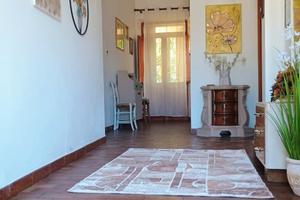 Casa indipendente con cortile privato