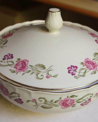 Zuppiera Richard Ginori con coperchio floreale