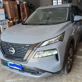 Nissan x traill