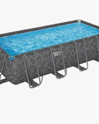 piscina usata quasi uguale all'immagine 