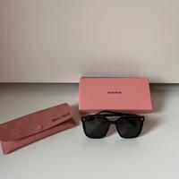 Occhiali da sole donna miu miu