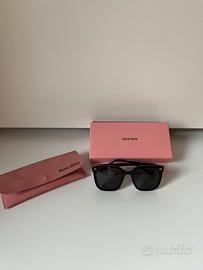 Occhiali da sole donna miu miu