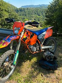 125 exc 2004