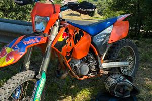 125 exc 2004