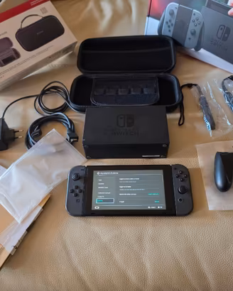 Nintendo Switch V1 Moddabile (Unpatched)+Accessori