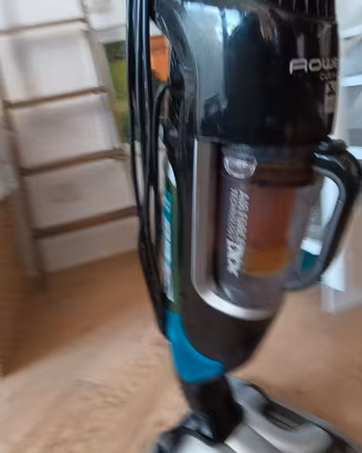 aspirapolvere lavapavimenti a vapore Rowenta 