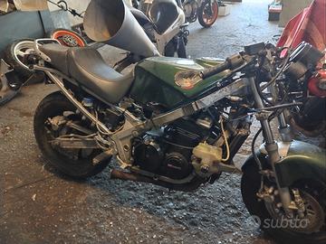 Kawasaki GPZ 600 - 1985