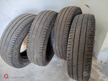 Gomme 215 75 r16c