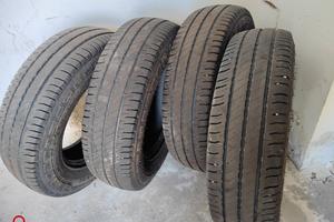 Gomme 215 75 r16c